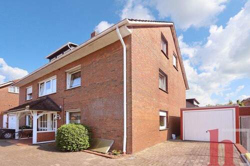 Außen - Mehrfamilienhaus, Wohnhaus mit 297,00 m&sup2; in Lohne zum Kaufen