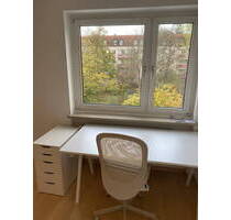 Möblierte 2-Zimmer-Wohnung mit Balkon in Giesing - ideal für Singles, Paare oder 2er-WG - München Obergiesing