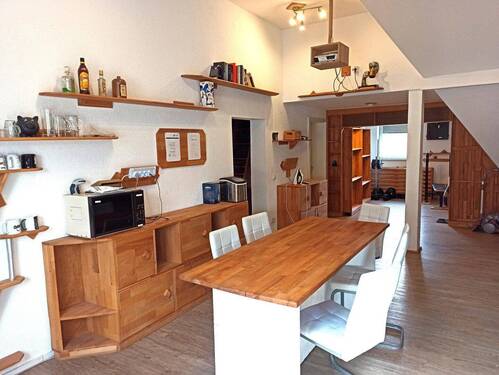 Bild 3 - 5 Zimmer Etagenwohnung in Straßdorf