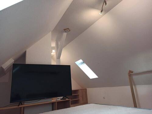 Bild 4 - Etagenwohnung mit 12,00 m&sup2; in Straßdorf zur Miete
