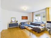 Wohnbereich - 2 Zimmer Etagenwohnung in Stuttgart