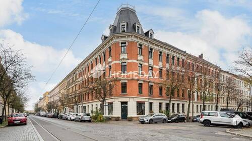 Außenansicht 1 - Attraktive 47 m²-Wohnung mit Terrasse in saniertem Jugendstilhaus in Stötteritz