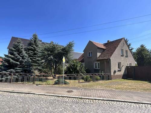Straßenansicht - 5 Zimmer Bauernhaus, Landhaus zum Kaufen in Wittichenau