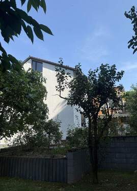 Außenansicht Gartenseite - 9 Zimmer Mehrfamilienhaus, Wohnhaus in Nieder-Olm