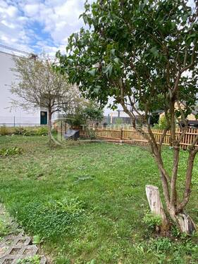 Garten - 2 Zimmer Etagenwohnung zum Kaufen in Gera