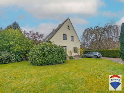 Remax-072 - 8 Zimmer Einfamilienhaus in Voerde