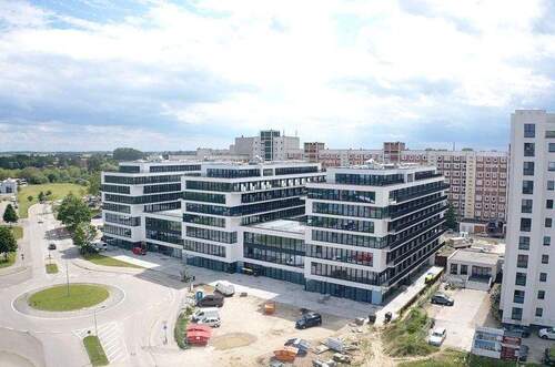 Luftansicht - Etagenwohnung mit 60,00 m&sup2; in Rostock / Südstadt zur Miete