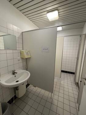 2 Bad vor der Sanierung 1-OG-Wittenberger-Straße-25 - 