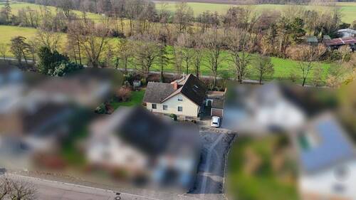 Außenansicht - Perfektes Familienhaus für 2-4 Kinder - Ruhige Traumlage mit Garten und viel Platz in Bühl-Weitenung