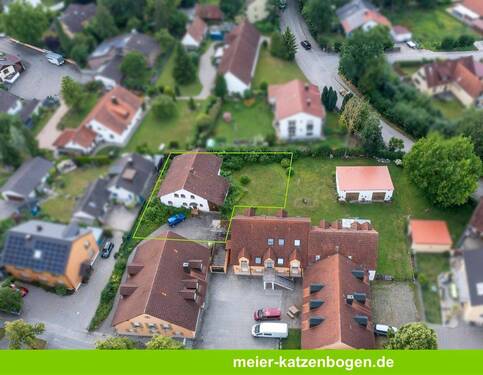 Luftbild - Grundstück mit Altbestand in zweiter Baureihe in Ingolstadt-Knoglersfreude