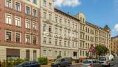 Außenansicht 1 - In Gründerzeithaus: Schöne 2-Zimmer-Wohnung mit Tageslichtbad in Top-Lage mit perfekter Anbindung
