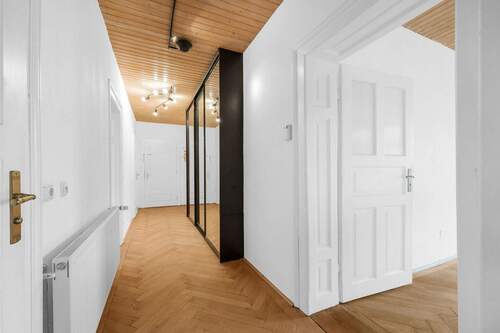 Flur Blick von der Wohnküche - 