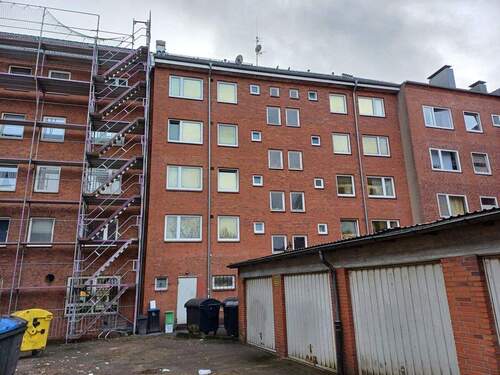 Außenaufnahme - Mehrfamilienhaus, Wohnhaus mit 565,20 m&sup2; in Kiel zum Kaufen