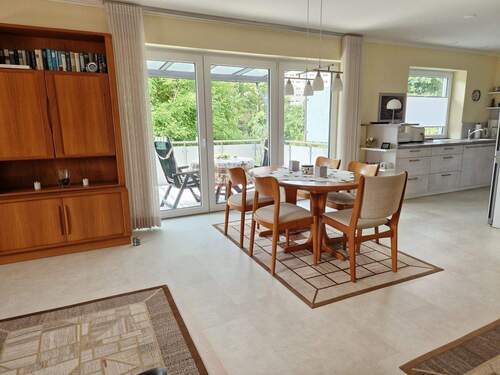 Wohnzimmer - 3 Zimmer Etagenwohnung in Bad Salzuflen