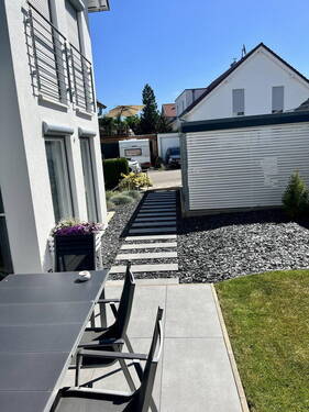 Bild 3 - 7 Zimmer Mehrfamilienhaus, Wohnhaus in Bondorf