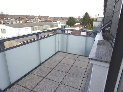 Balkon, Zugang von der Küche - Etagenwohnung mit 73,00 m&sup2; in Bottrop zur Miete