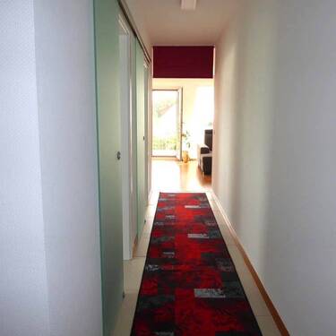 Flur - 2 Zimmer Etagenwohnung zur Miete in Bad Homburg vor der Höhe