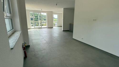 Wohn- Esszimmer, Küche(OG) - 