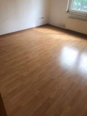 Schlafzimmer/2. grosse Raum - 