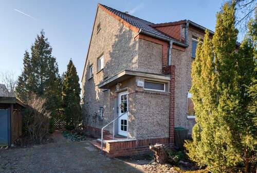 Hausansicht - 3 Zimmer Doppelhaushälfte in Berlin / Mahlsdorf