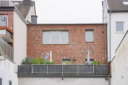 Krefeld - Uerdingen - 4 Zimmer Etagenwohnung zur Miete in Krefeld / Uerdingen