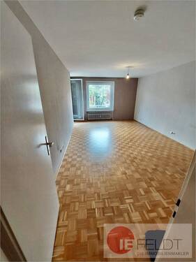 Wohnzimmer - Etagenwohnung mit 77,20 m&sup2; in München zum Kaufen