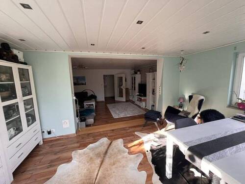 Wohnzimmer - 4 Zimmer Etagenwohnung zur Miete in Idstein
