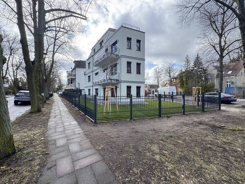 Hausansicht - Etagenwohnung mit 95,70 m&sup2; in Berlin zum Kaufen