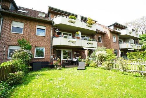 Ansicht Rückseite - Rheinberg-Budberg: grosszügige Maisonettewohnung mit Balkon!