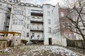 Rückseite Haus - 4 Zimmer Etagenwohnung zum Kaufen in Leipzig