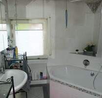 3 Fam.-Haus in Niederwerrn - komplett frei ab Frühjahr 2026