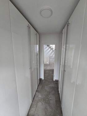 Ankleidezimmer 1OG - 