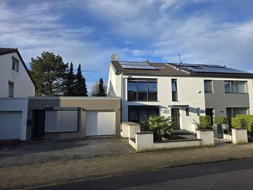 Außenansicht - 1 Zimmer Doppelhaushälfte in Aachen