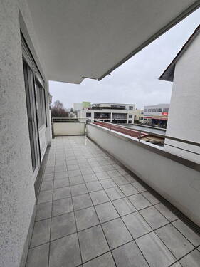 Balkon 1 - 3 Zimmer Etagenwohnung zum Kaufen in Olching