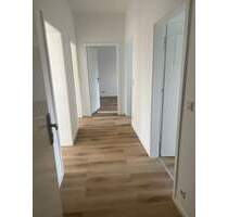 NEUSS - KAISER-FRIEDRICH-STR. - SCHÖNE DREIZIMMERWOHNUNG IN TOPLAGE AM STADTGARTEN