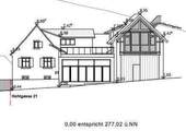 Kleines Wohnhaus mit Schopf und solider Scheune - 