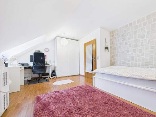 Schlafzimmer (2.OG) - 