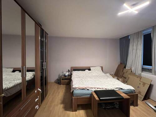 Schlafzimmer - Etagenwohnung mit 66,20 m² in Erlangen zum Kaufen