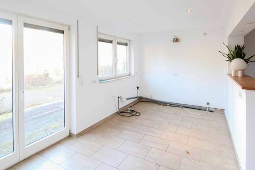 Küche Hinterhaus - Mehrfamilienhaus, Wohnhaus mit 325,10 m&sup2; in Dreieich zum Kaufen