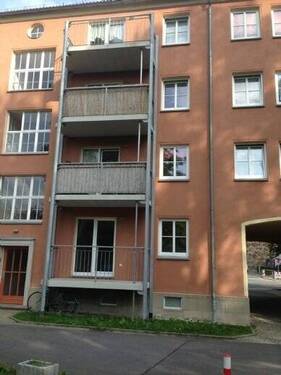 Hausansicht - 2 Zimmer Etagenwohnung in Chemnitz