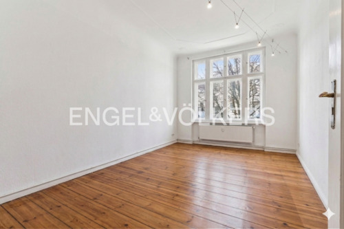 Zimmer I (KI - Möbel entfernt) - 