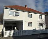 H 543 Außenansicht 1 .jpg - :: Großes Einfamilienhaus mit Garten und Swimmingpool (H 543-A) ::