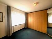 H 543 OG Ankleidezimmer Ansicht 1.jpg - 