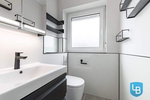 Modernes Badezimmer... - 