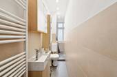 Badezimmer mit Dusche - 