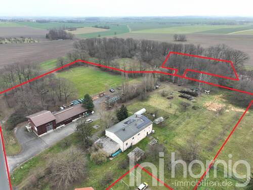 Grundstück - 10 ha Anwesen mit großem Haus und Gewerbehalle