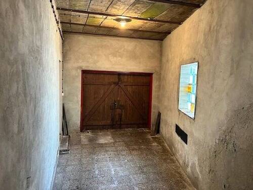 Garage - 