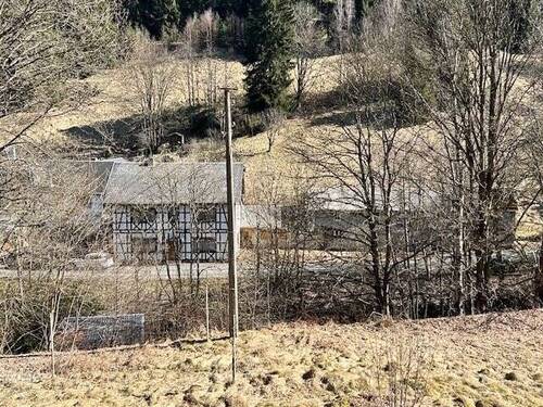 Außenansicht - 8 Zimmer Mehrfamilienhaus, Wohnhaus in Neuhaus am Rennweg