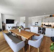 *Provisionsfreie* 4-Zimmer-Wohnung mit Balkon in Bornheim