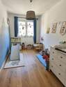 Bild 3 - 4 Zimmer Etagenwohnung in Bornheim